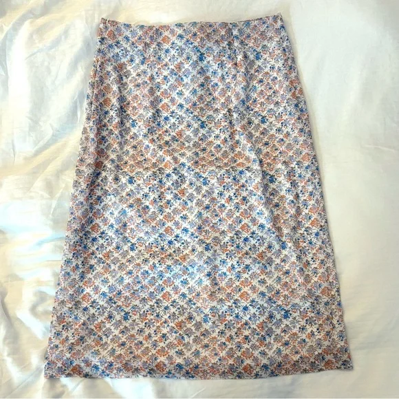 NWT Frank And Oak Floral Skirt | sizes M - Picture 5 of 8